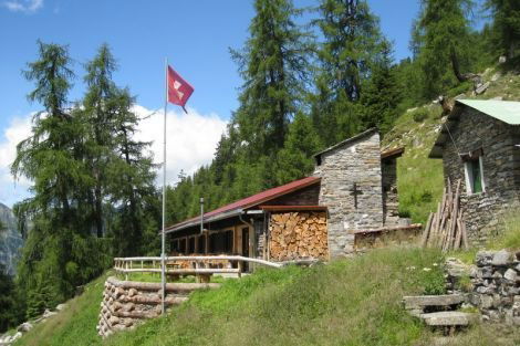 https://bergpunkt.b-cdn.net/385-unterkunft-2.jpg