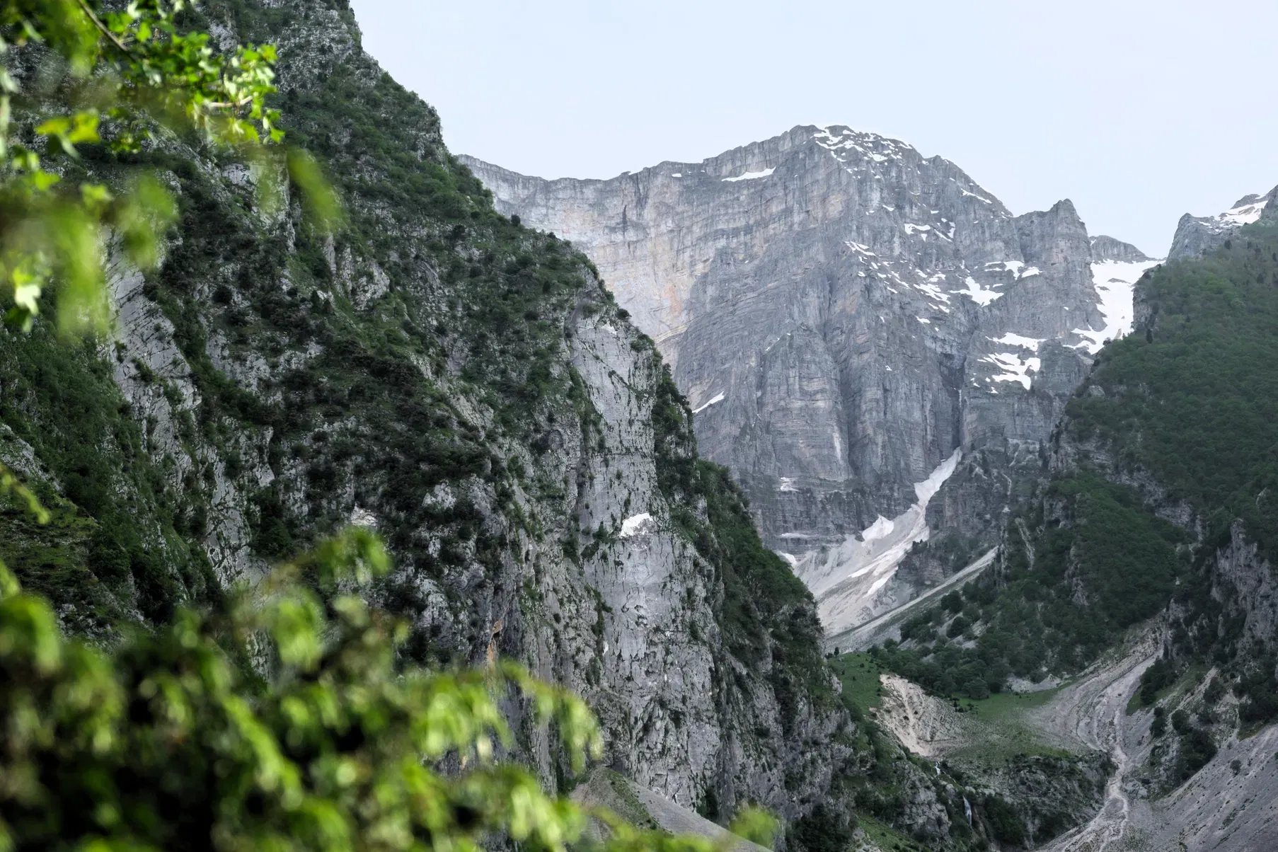 https://bergpunkt.b-cdn.net/albanien-tim-24-6530fd5c1dafc068808005-674449ad27cd9712534120.webp