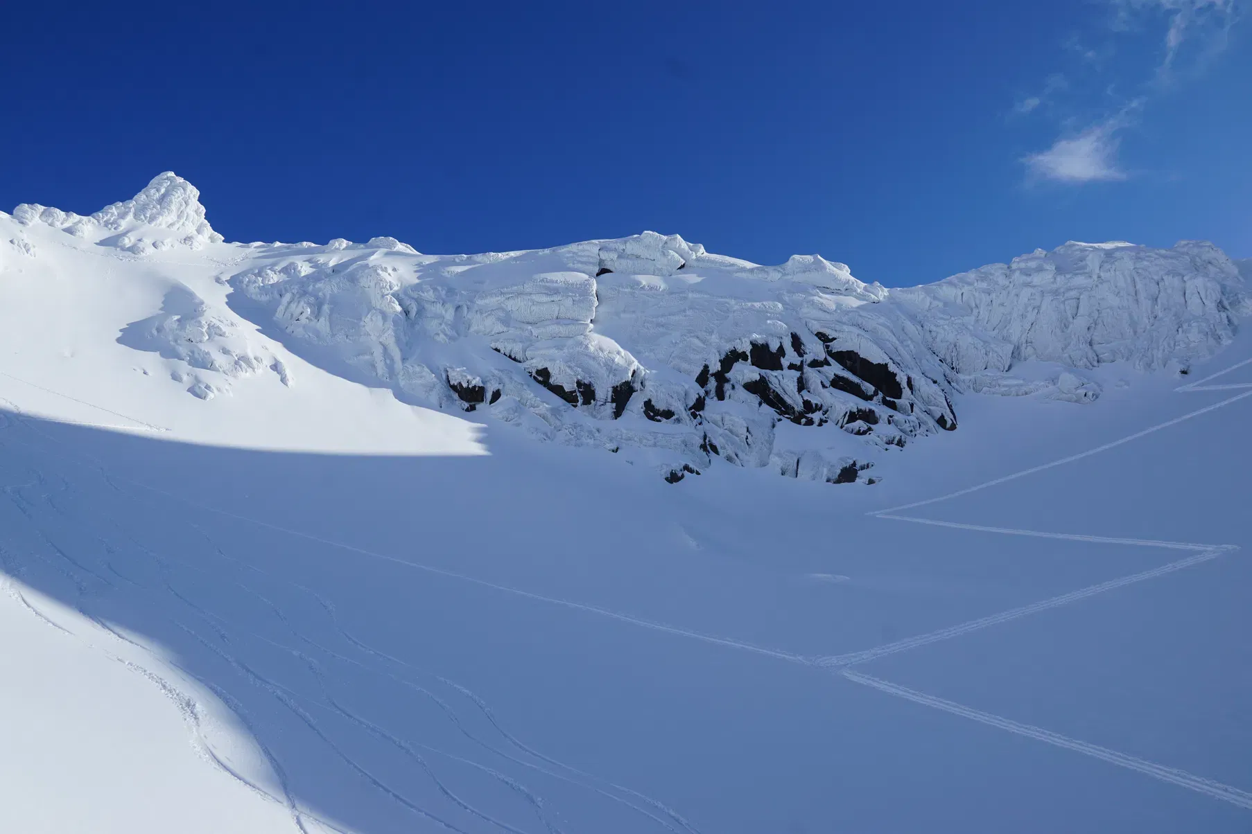 https://bergpunkt.b-cdn.net/dsc05402-625057bbe49a7083898232-bild-fuer-norwegen-686689a721dc0667079769.webp
