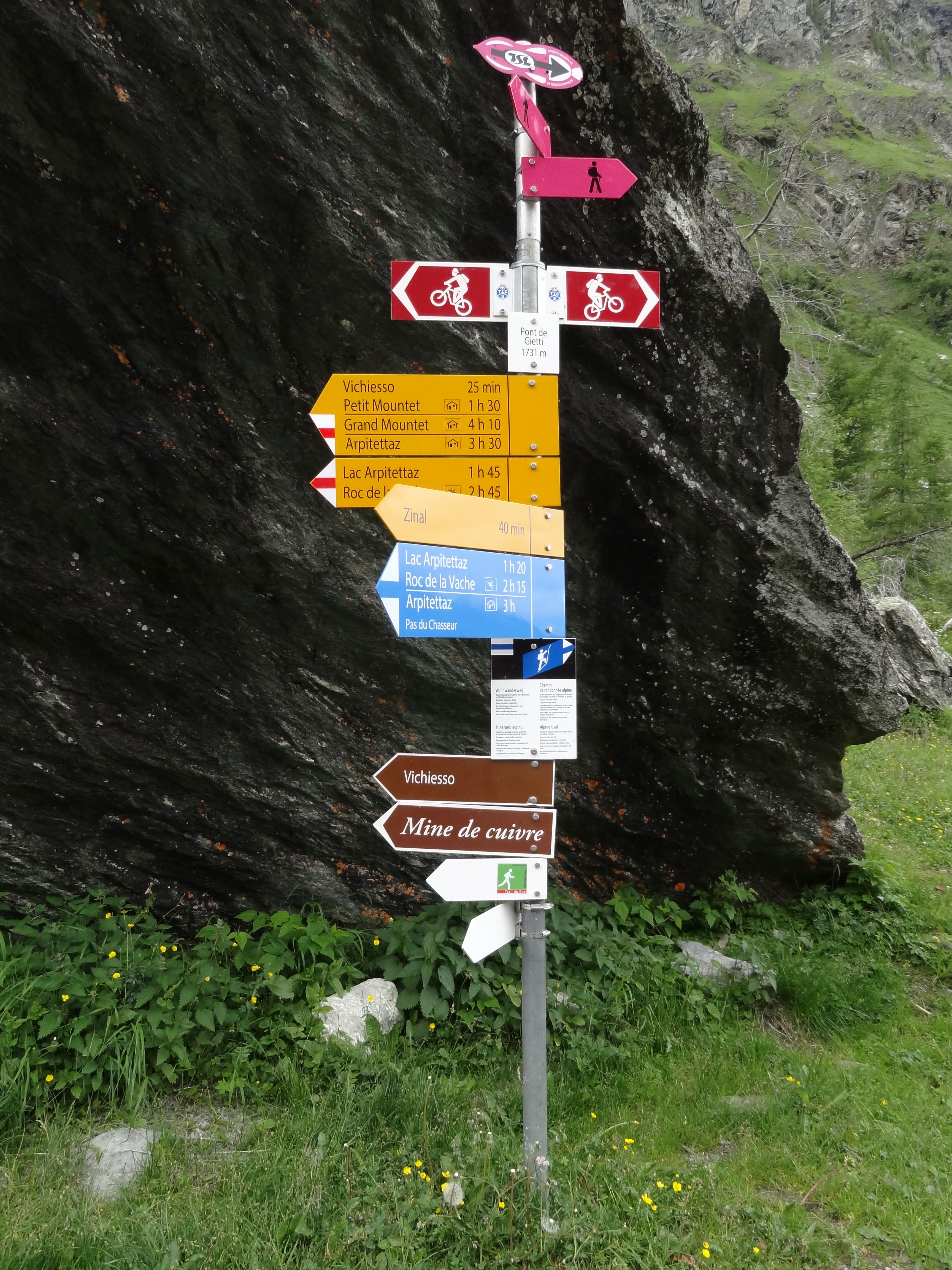https://bergpunkt.b-cdn.net/dsc07634-60f70c72428f8640230238.jpg