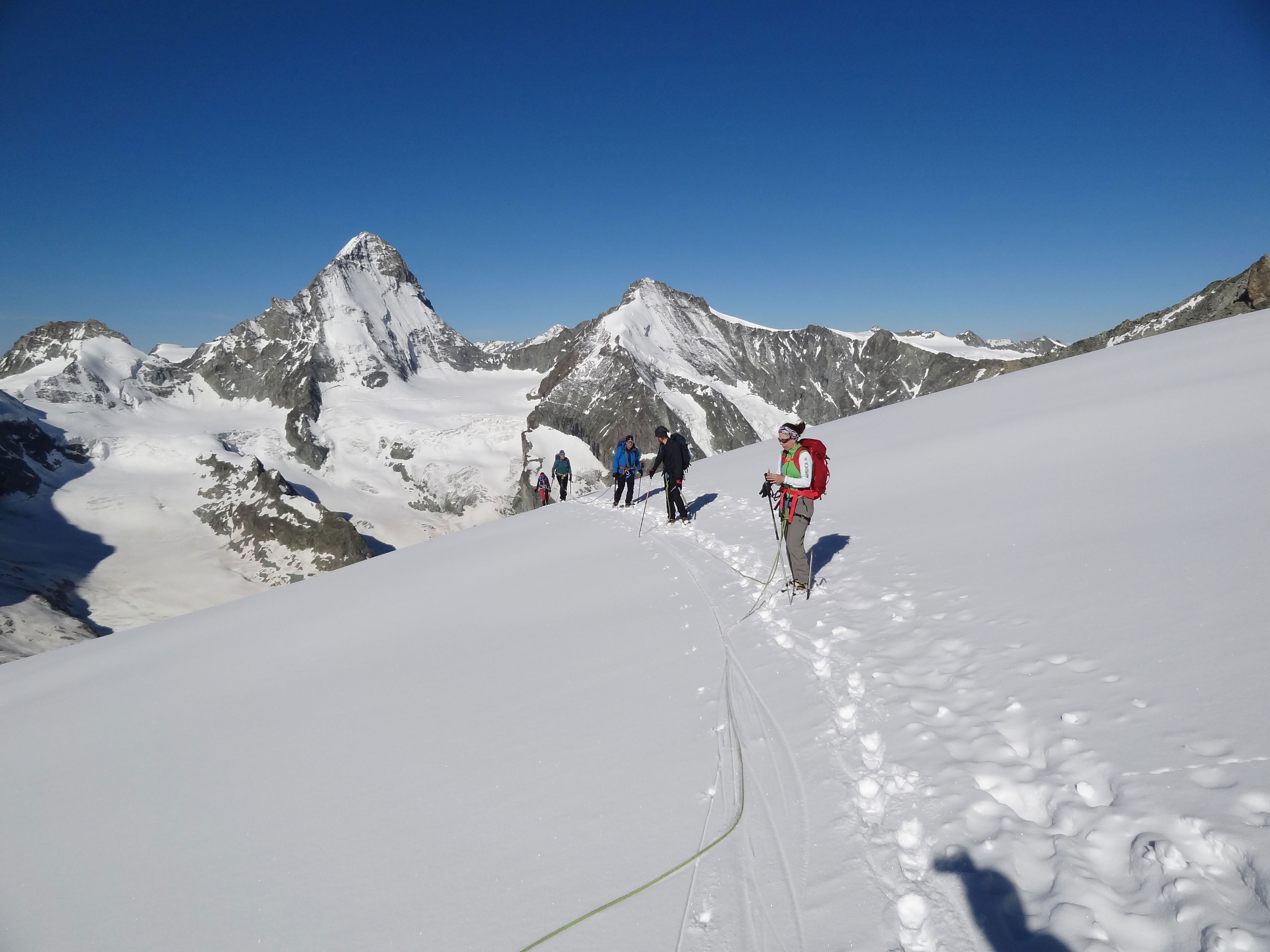 https://bergpunkt.b-cdn.net/dsc07683-60f70c551869c583216213.jpg