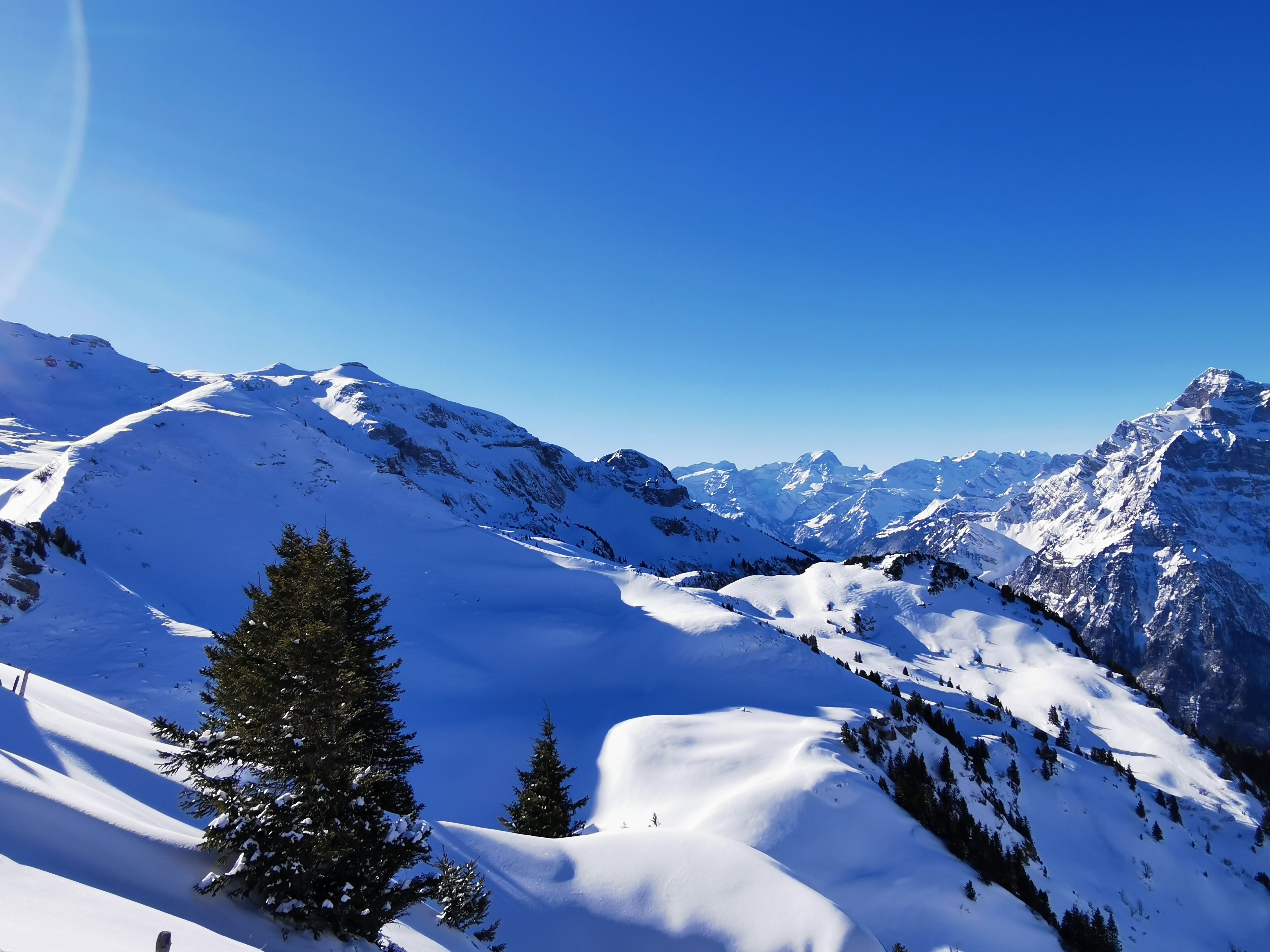 Wintertraum mit Abfahrt zum Walensee Glarner Alpen