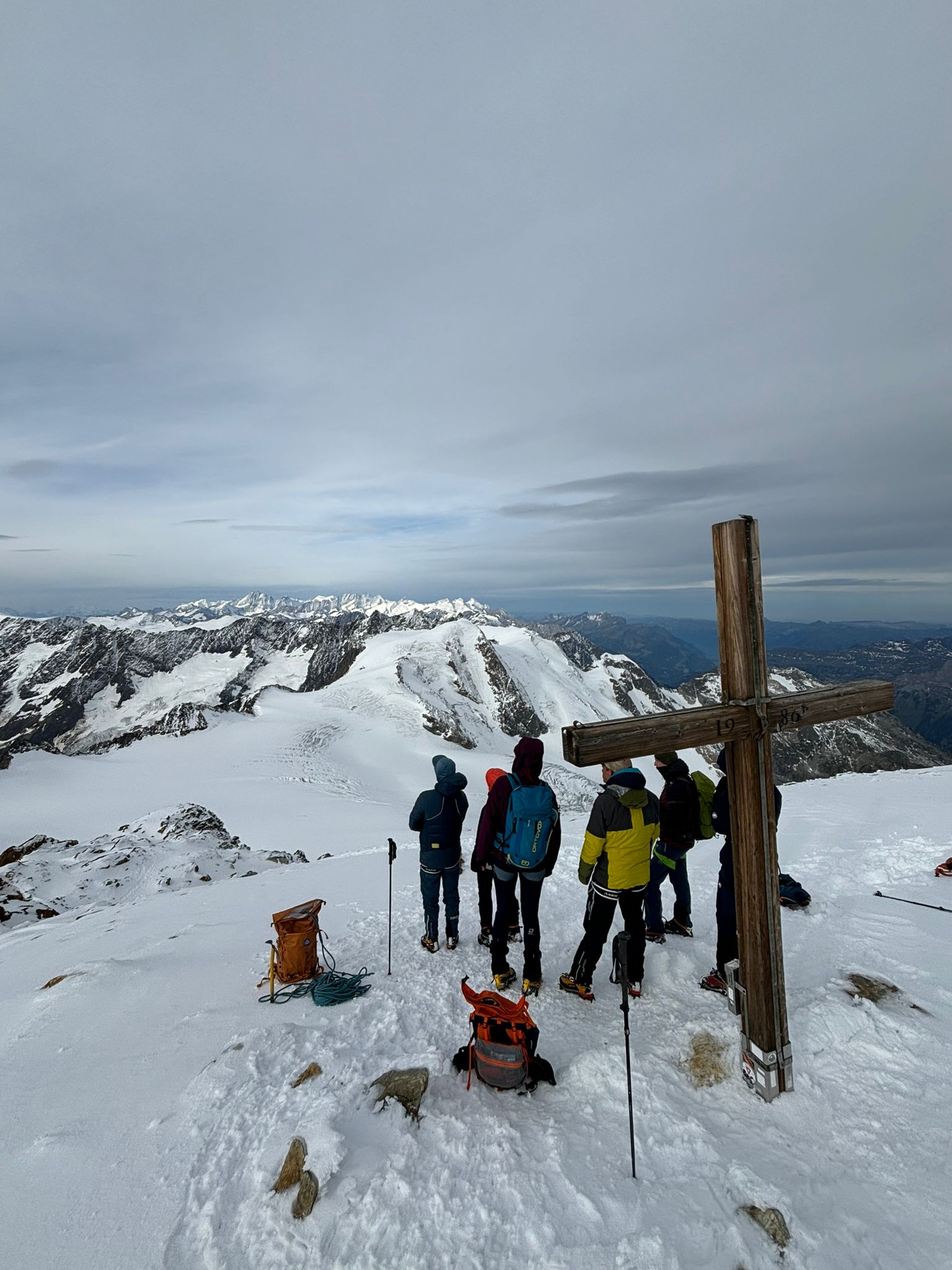 https://bergpunkt.b-cdn.net/img-20240922-wa0017-66f05c945136e067494622.jpg