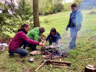 Kräuterwanderung und Kochen mit Wildpflanzen