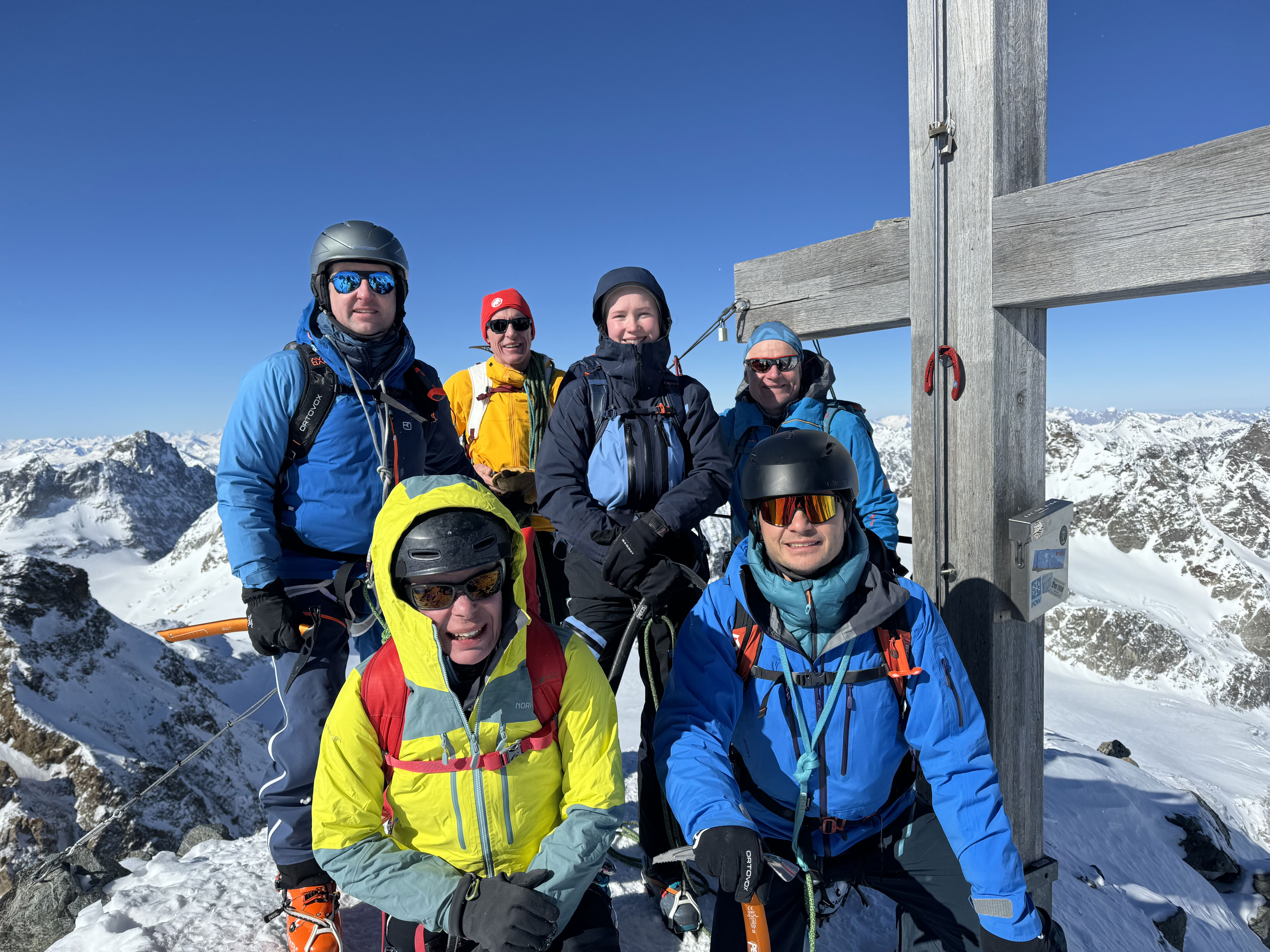https://bergpunkt.b-cdn.net/img-6145-67c76c50ac958830025652.jpeg
