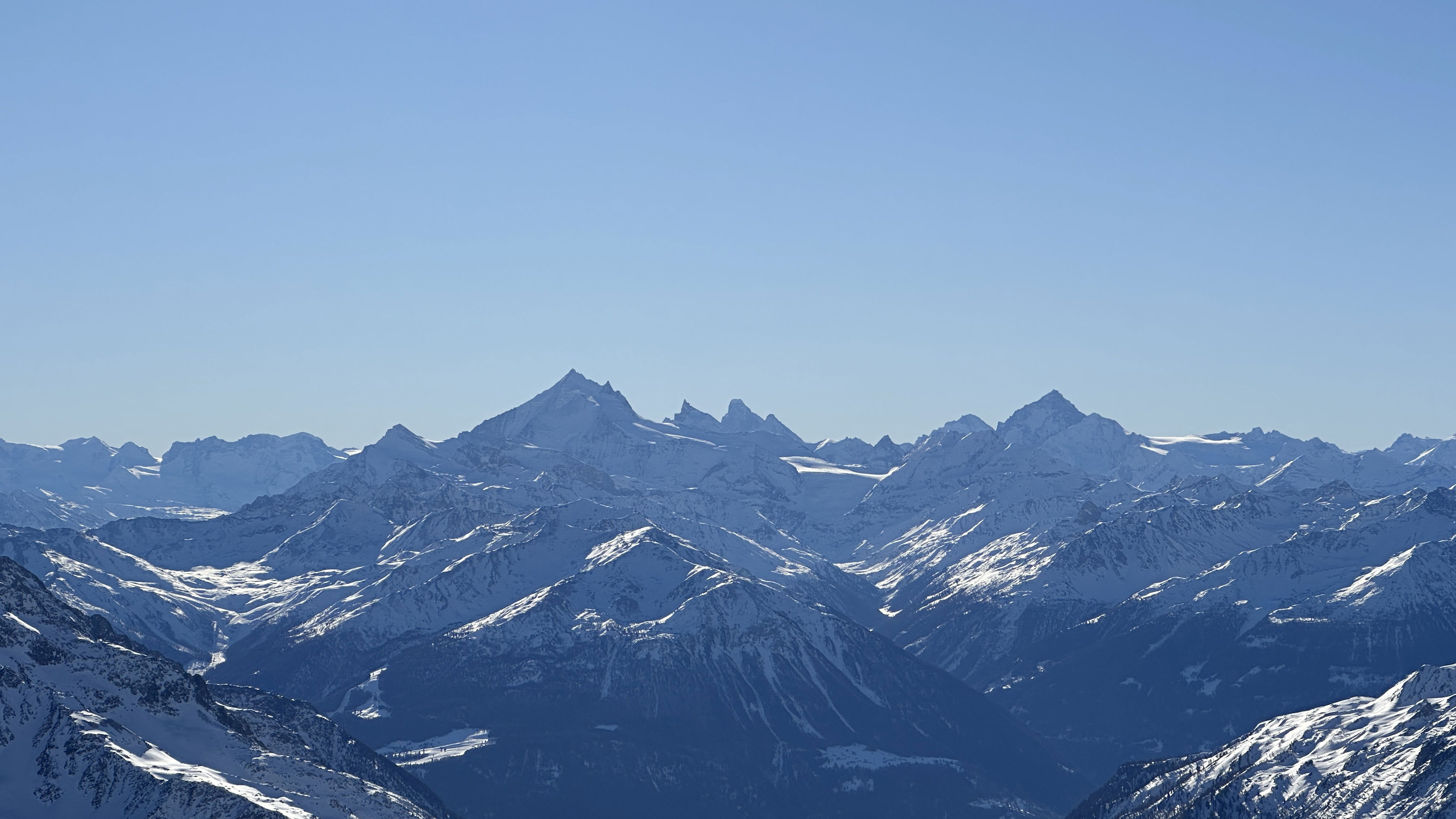 Zinalrothorn + Matterhorn