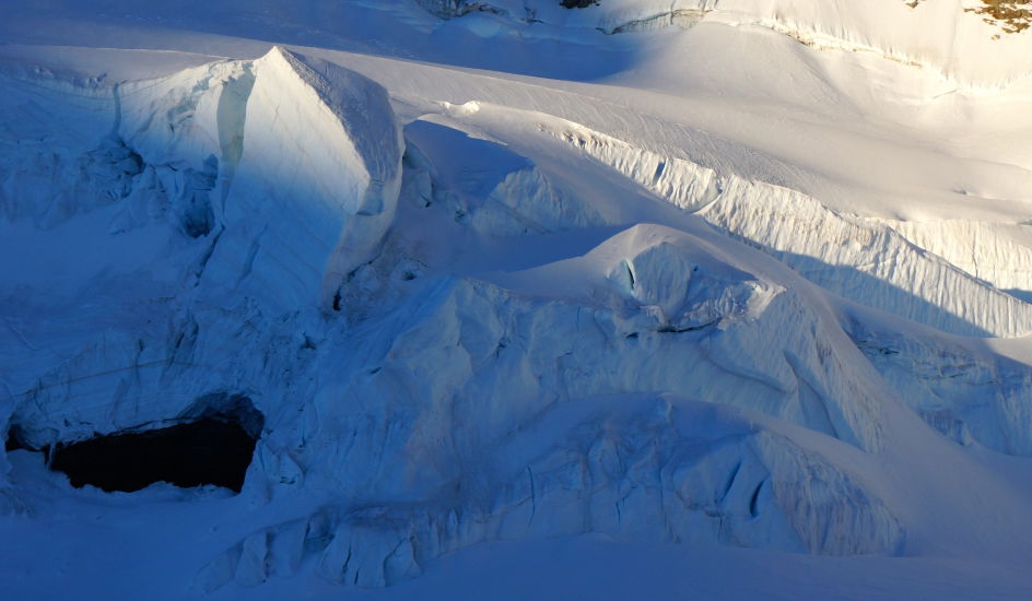 https://bergpunkt.b-cdn.net/imported_user_gallery/20151227-183409-z876.jpg