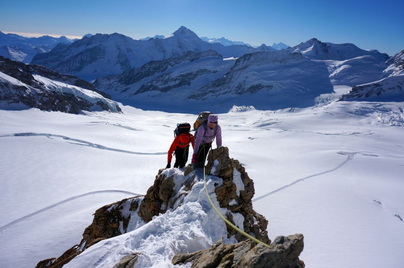 https://bergpunkt.b-cdn.net/imported_user_gallery/20151227-185439-z552.jpg