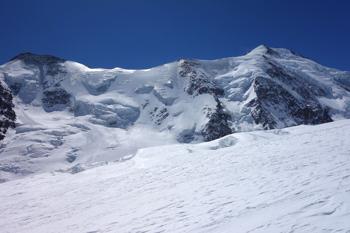 https://bergpunkt.b-cdn.net/imported_user_gallery/20170425-225109-z685.jpg