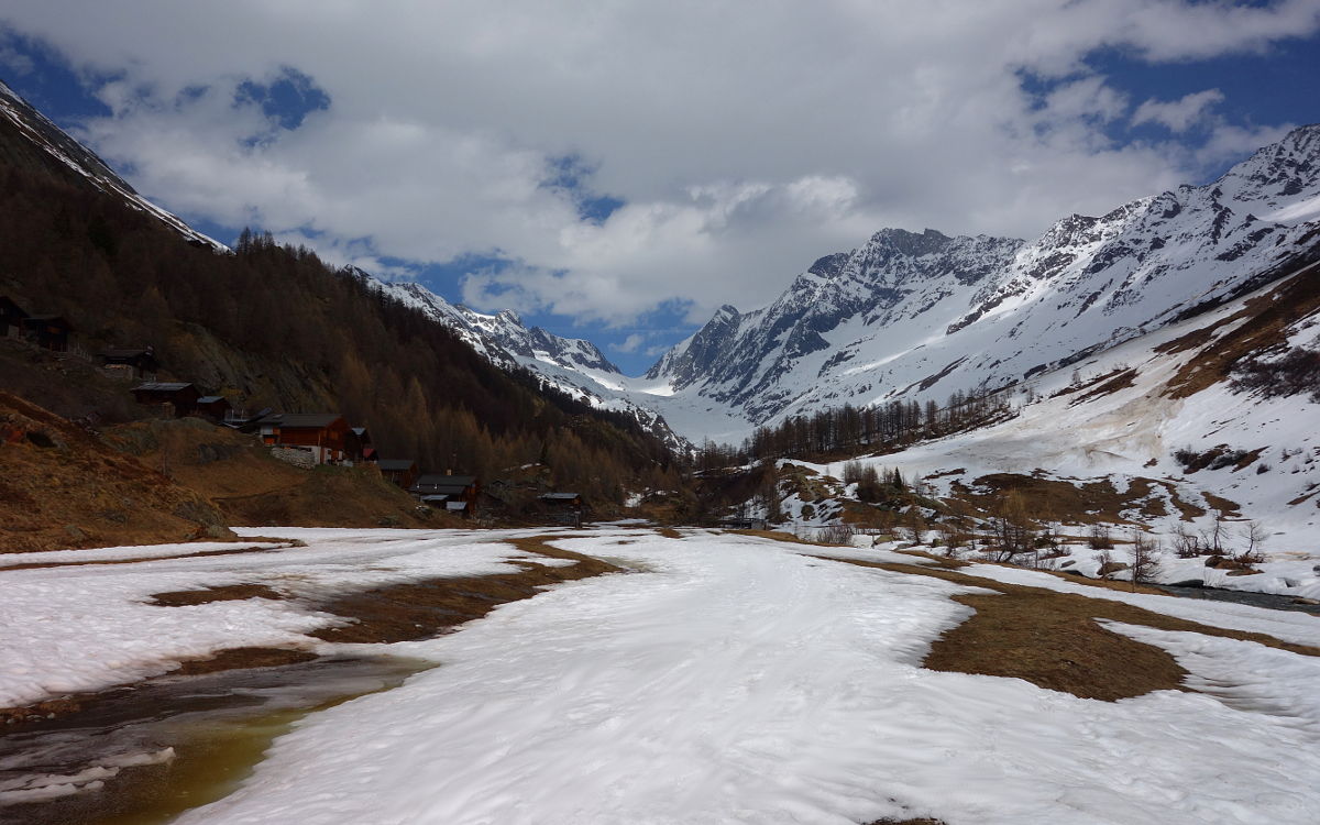 https://bergpunkt.b-cdn.net/imported_user_gallery/20170425-225621-z589.jpg