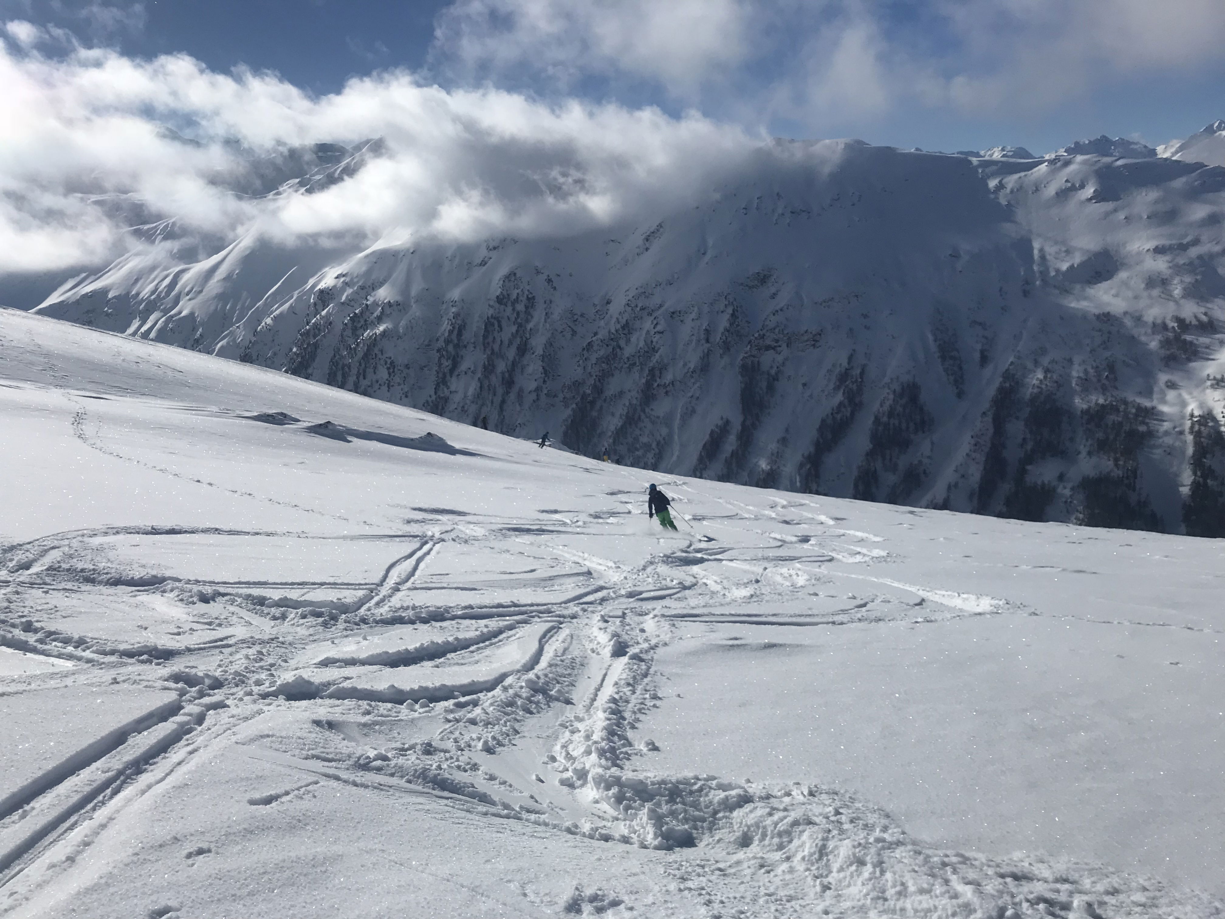 https://bergpunkt.b-cdn.net/imported_user_gallery/20180205-223005-z662.jpg