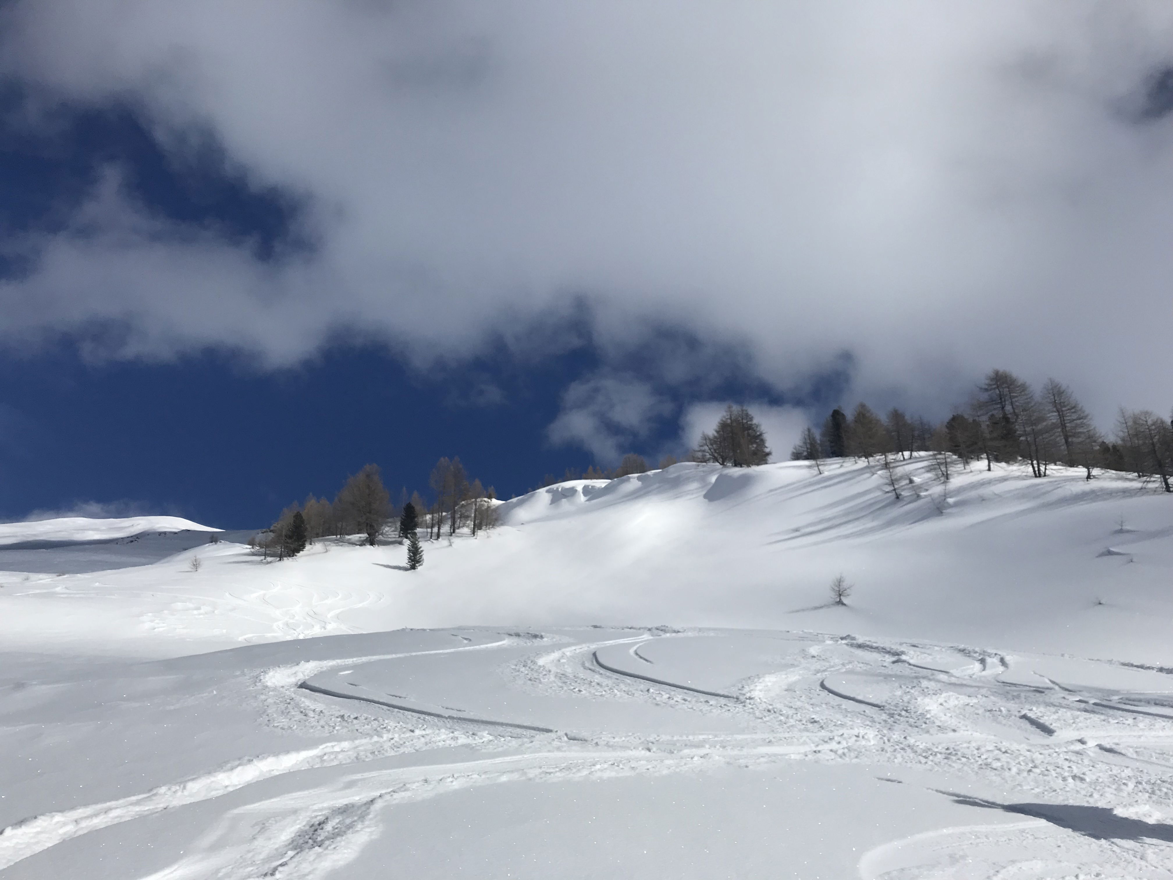 https://bergpunkt.b-cdn.net/imported_user_gallery/20180205-223125-z882.jpg