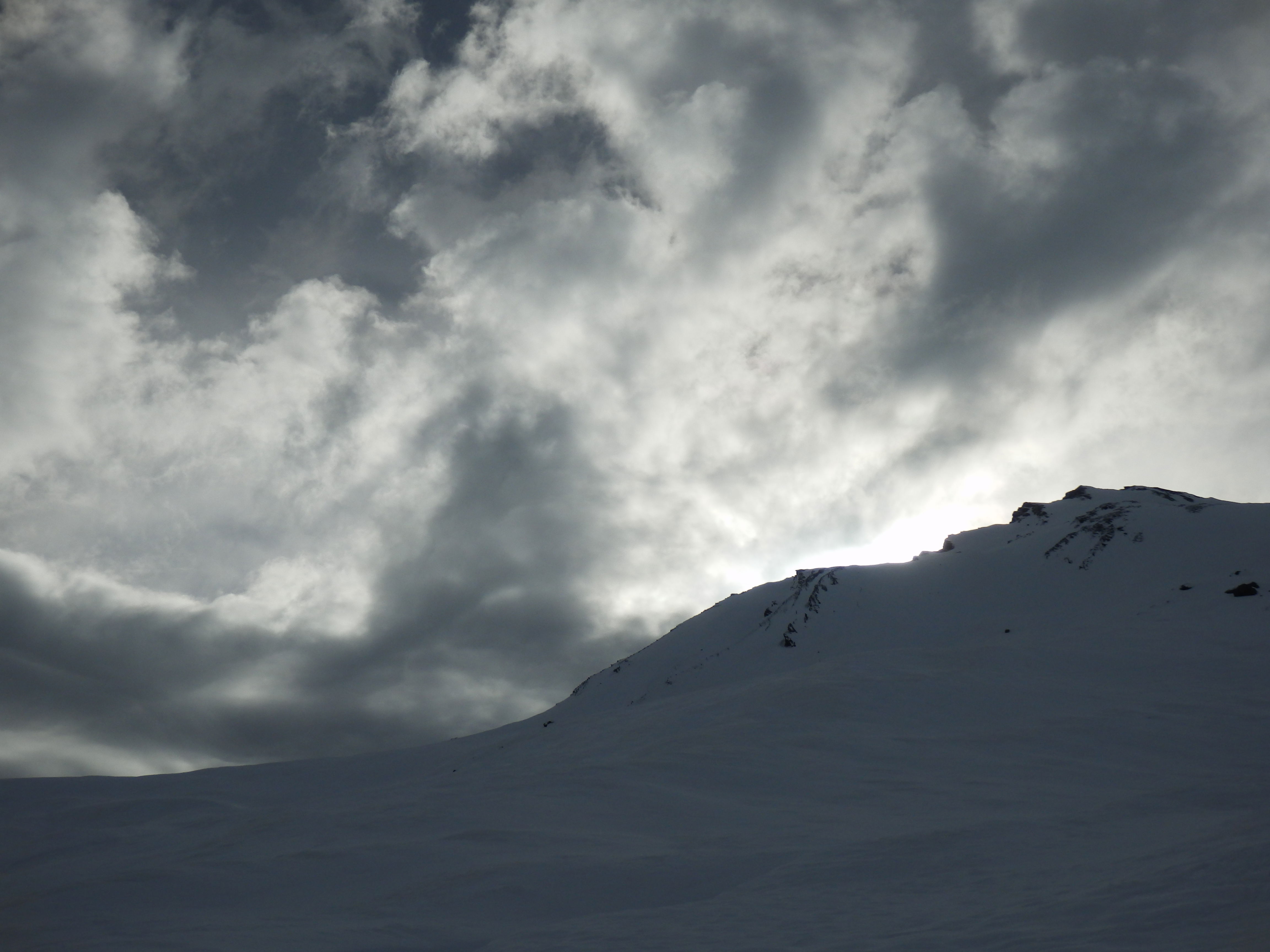 https://bergpunkt.b-cdn.net/imported_user_gallery/20181105-221552-z480.jpg