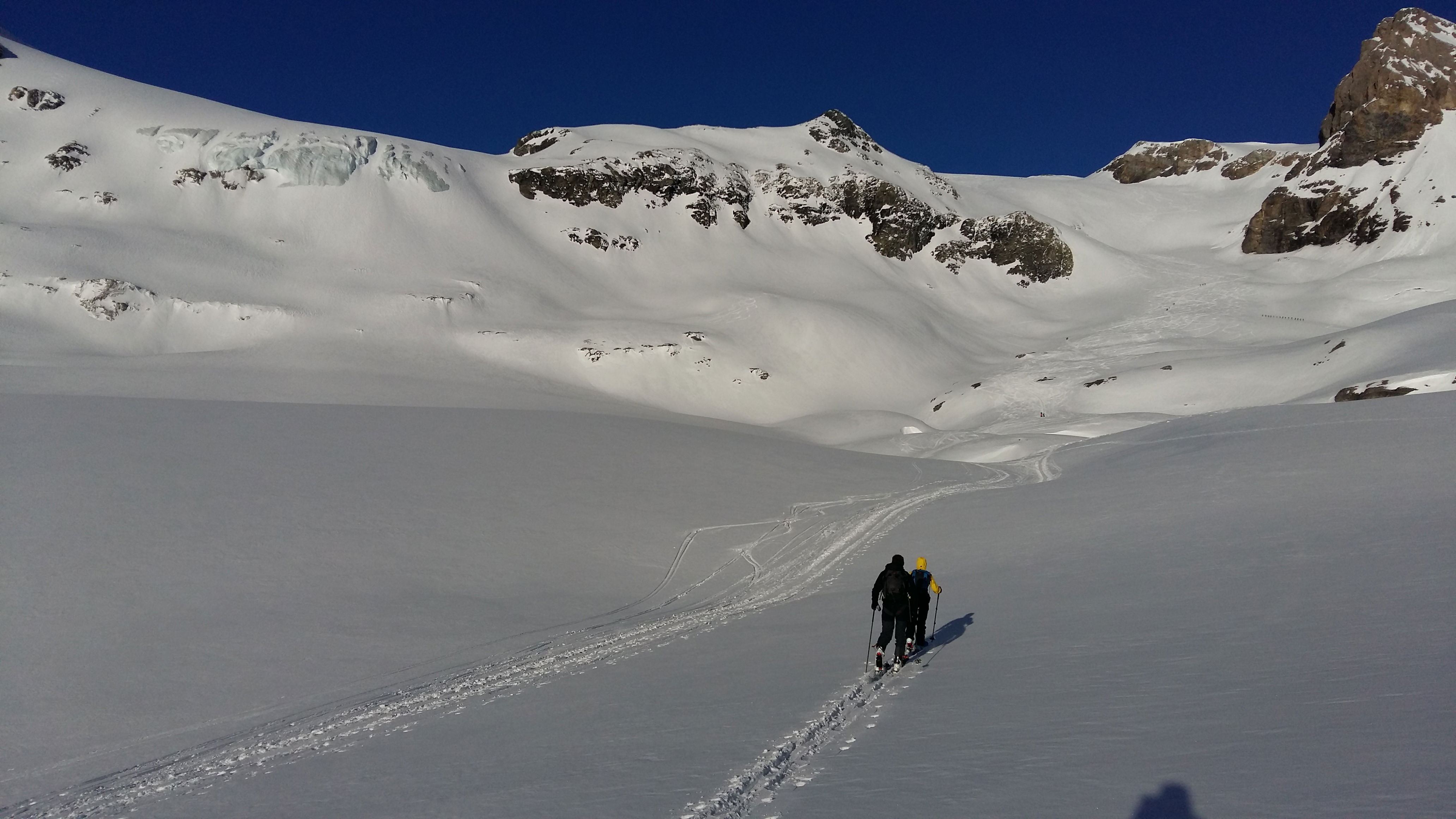 https://bergpunkt.b-cdn.net/imported_user_gallery/20190221-204024-z643.jpg