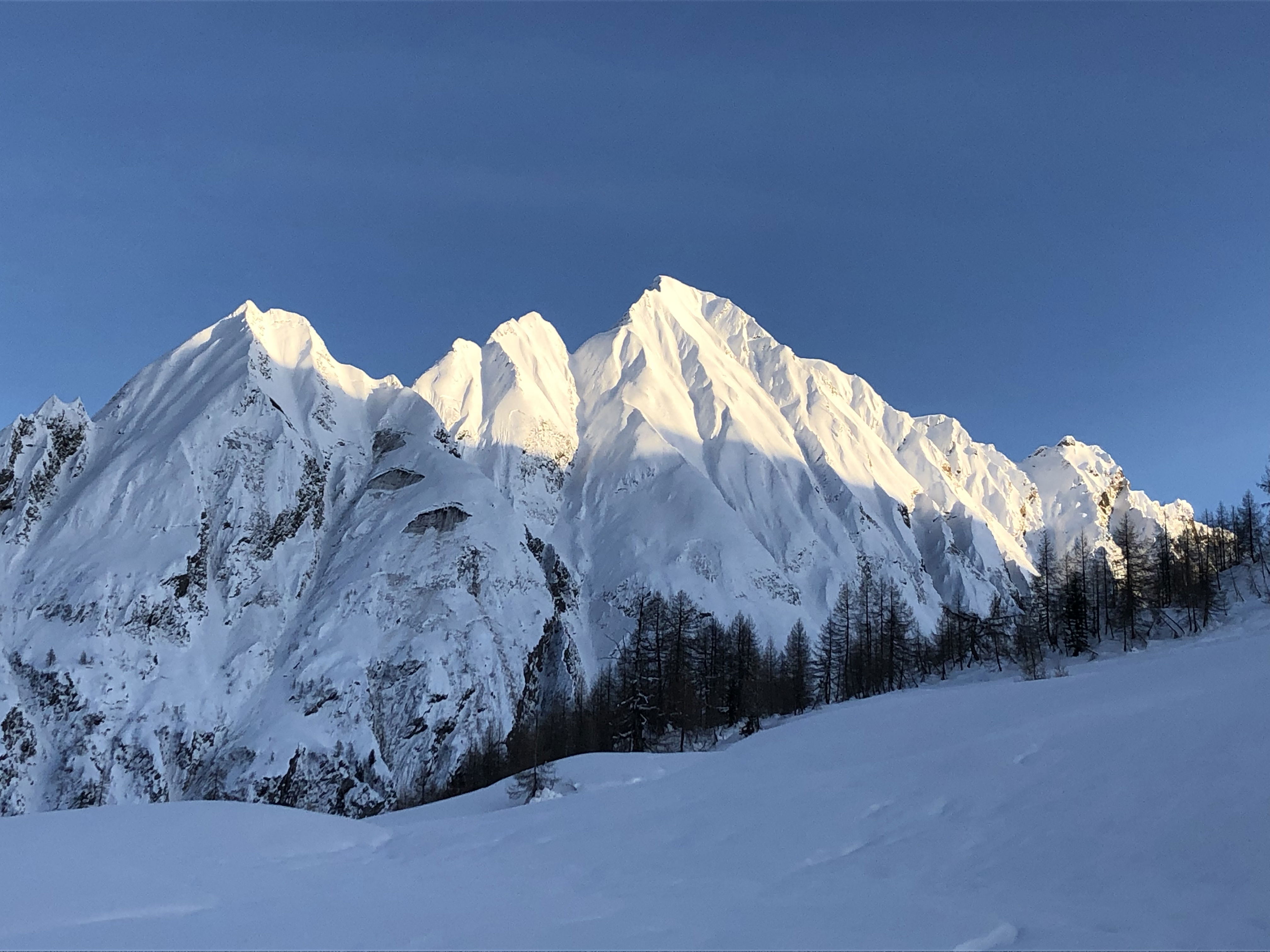 Hochwinterskitour Surprise Bedretto