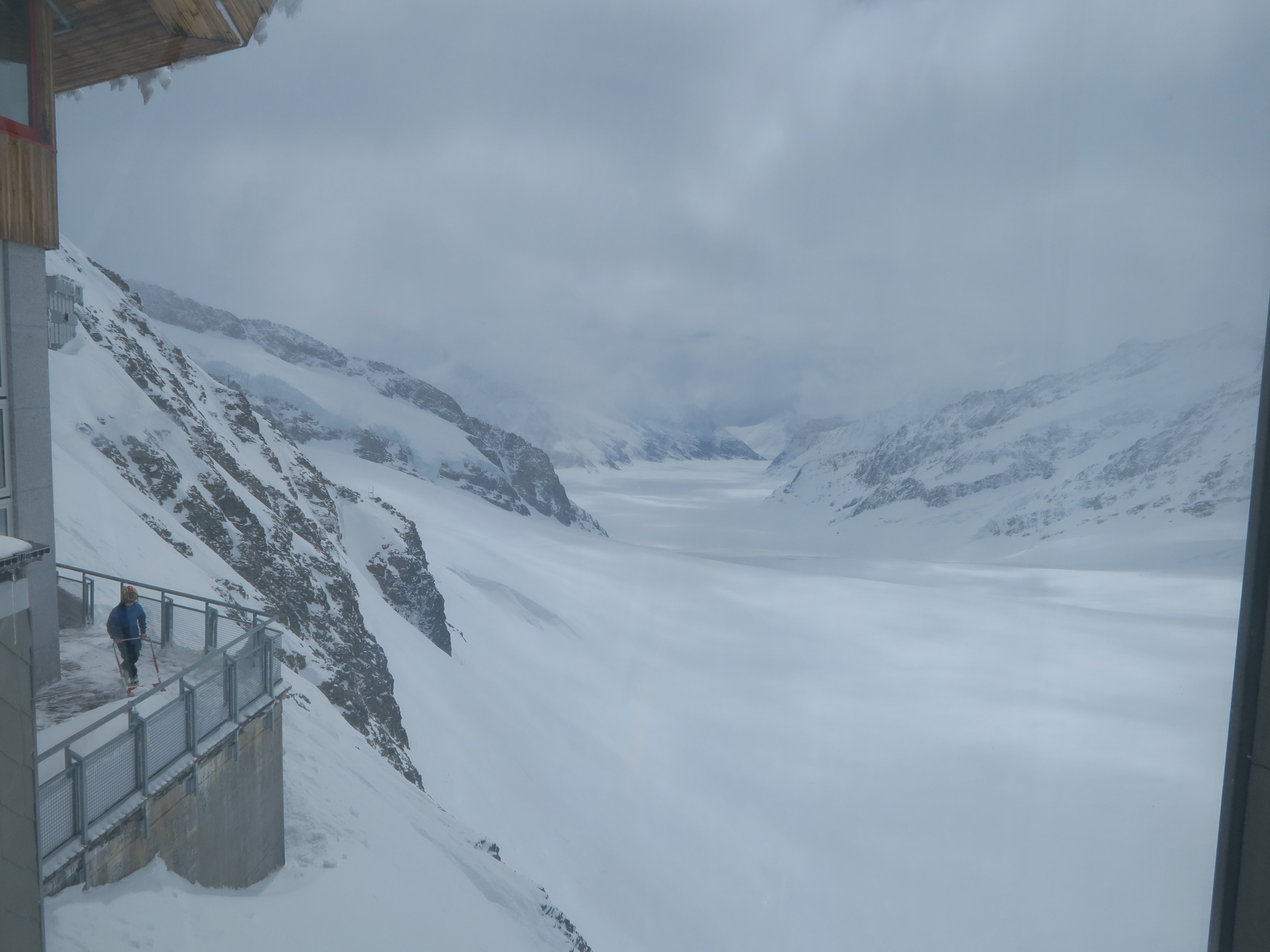 Sicht von Jungfraujoch zum Konkordiaplatz